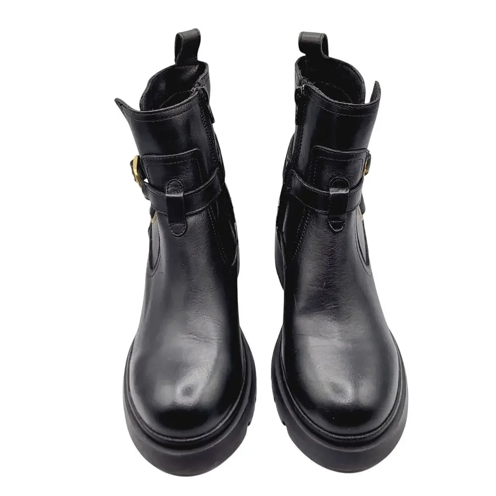 NEW Steve Madden Women's Size 7.5M Black Leather Colletta Zip Up Ankle Bootie